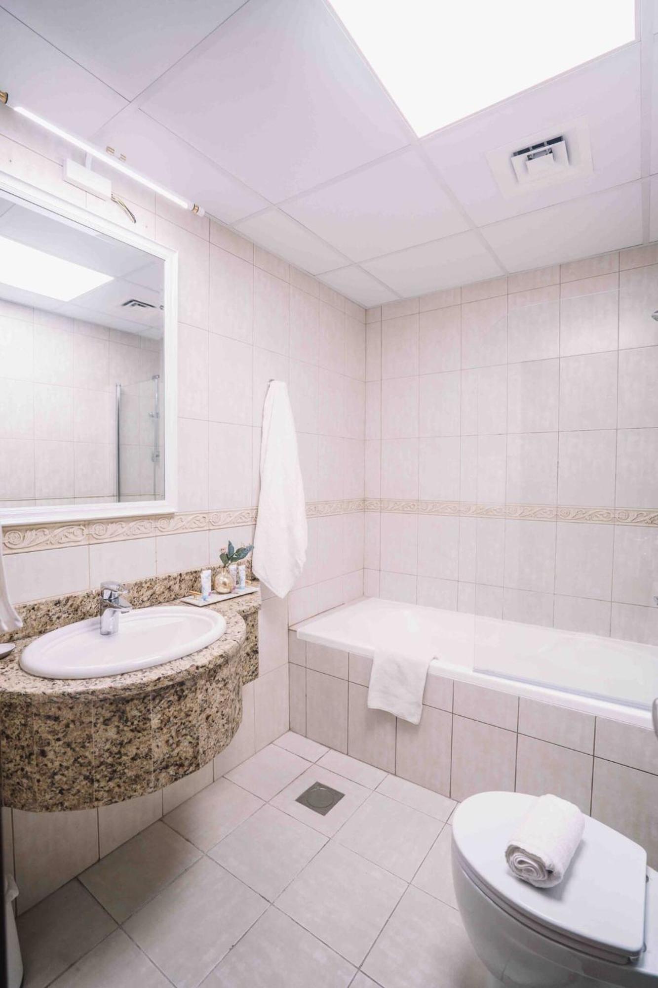 Sea & Palm View Elegant 1 Bedroom Apartment Dubaj Exteriér fotografie